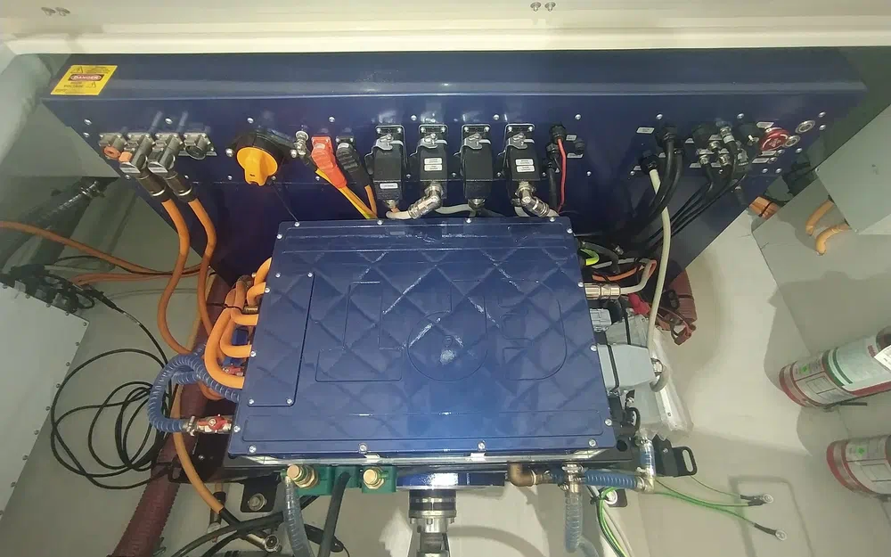 slider 6 Rand Boats Supreme 27