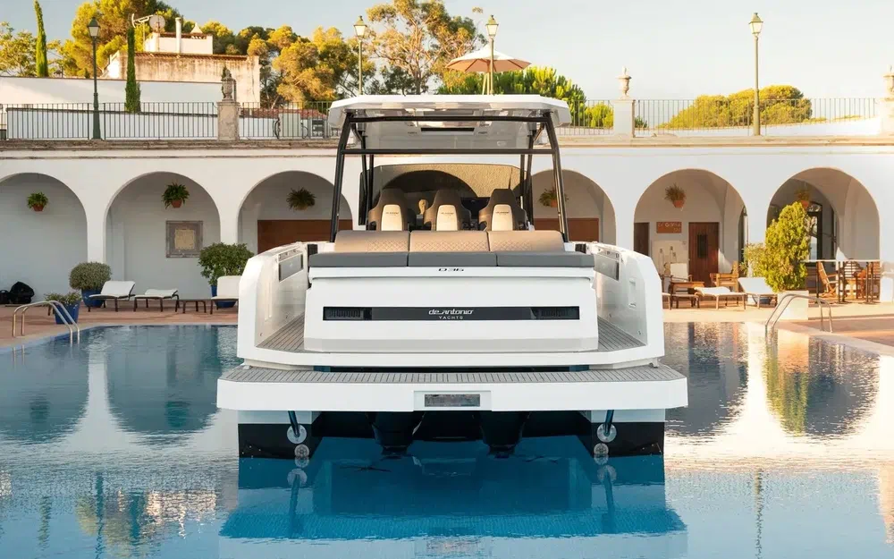 slider 13 De Antonio Yachts D36 Open