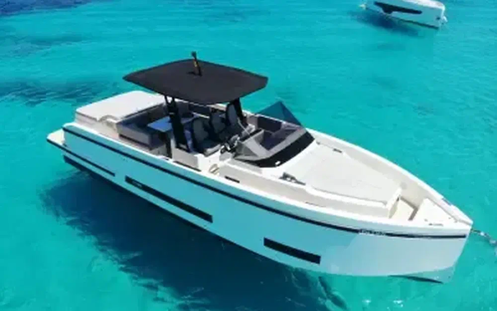 slider 2 De Antonio Yachts D36 Open