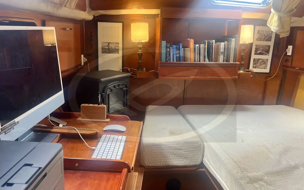 slider 14 Amel Santorin