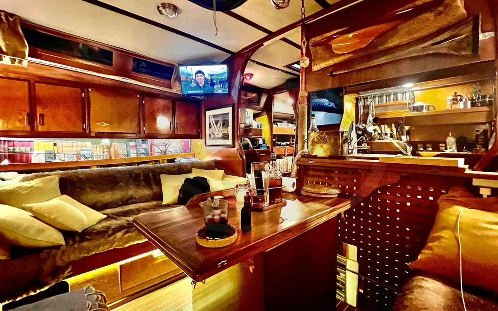 slider 2 Amel Santorin