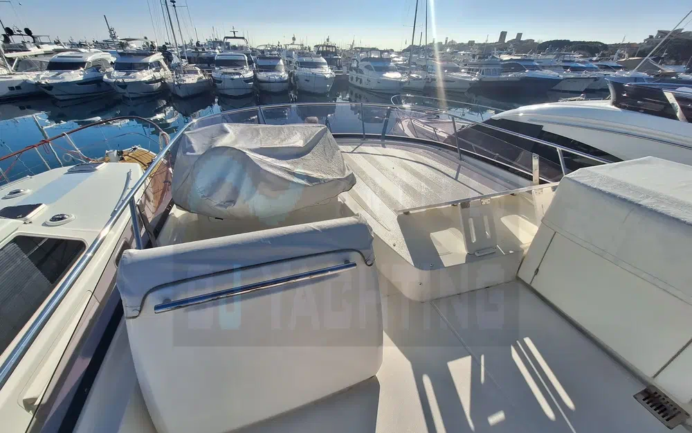 slider 13 Prestige Yachts 460 Fly