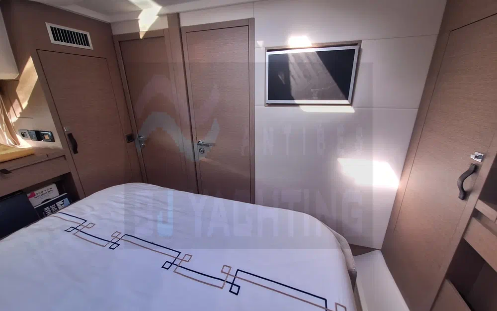 slider 23 Prestige Yachts 460 Fly