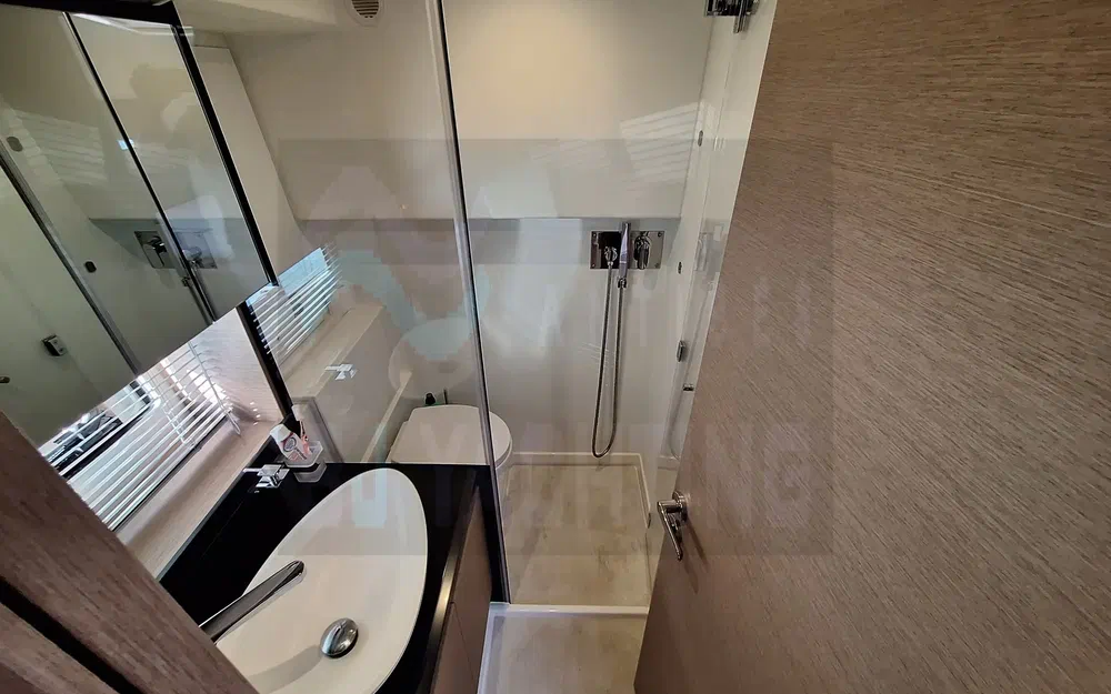 slider 24 Prestige Yachts 460 Fly