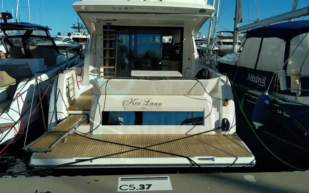 slider 37 Prestige Yachts 460 Fly