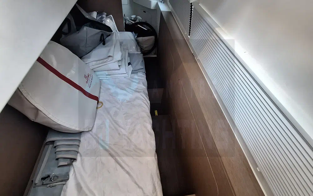 slider 8 Prestige Yachts 460 Fly