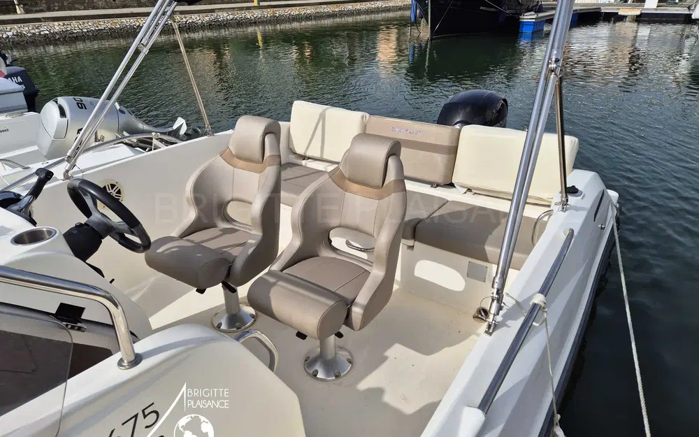 slider 5 Quicksilver 675 Open