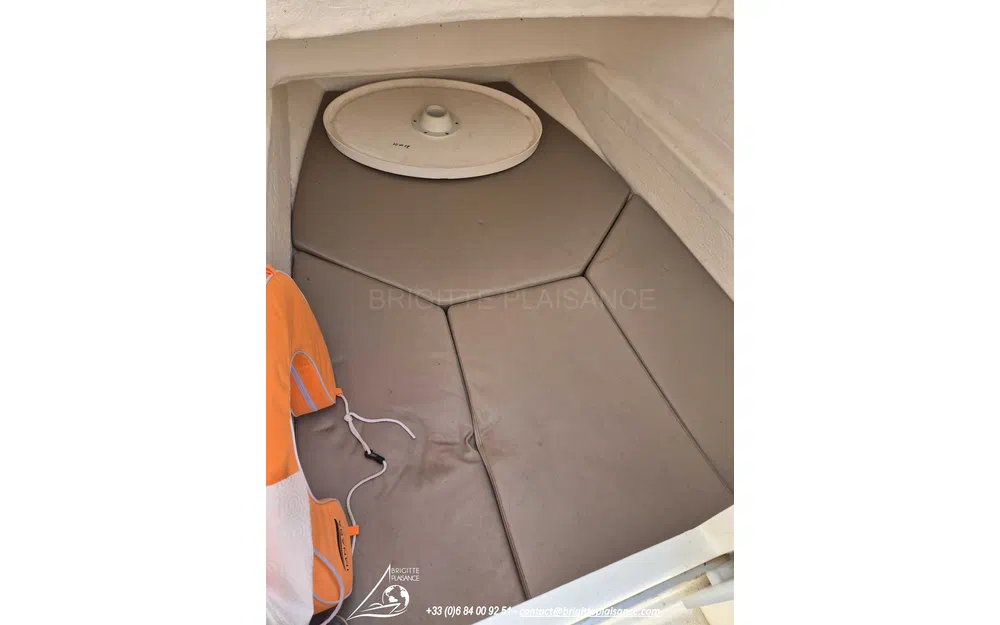 slider 6 Quicksilver 675 Open