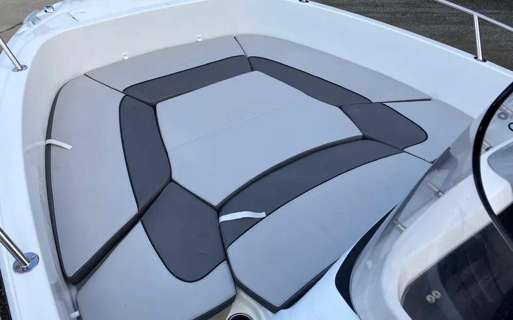 slider 6 Jeanneau Cap Camarat 6.5 CC Serie 3