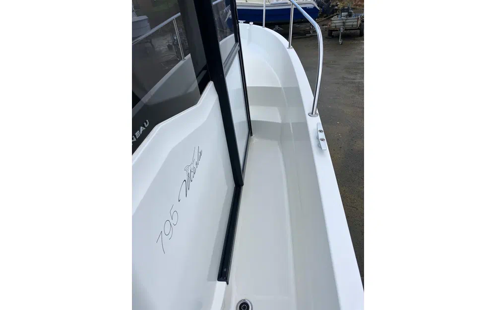 slider 7 Jeanneau Merry Fisher 795 Marlin