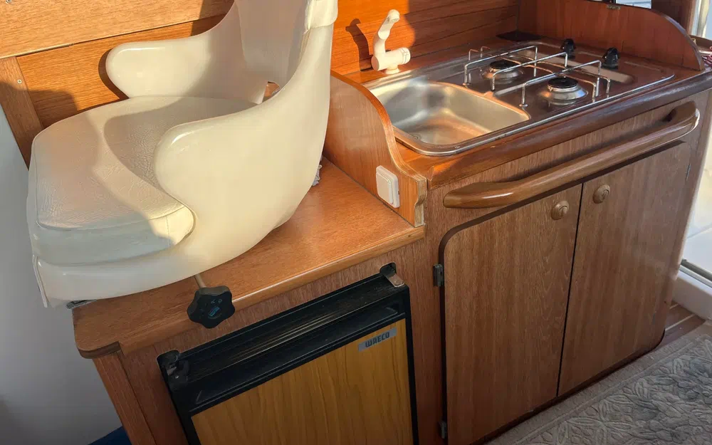 slider 4 Jeanneau Merry Fisher 805 Limited