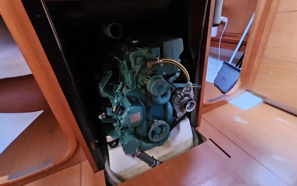 slider 13 Dufour 40 E Performance