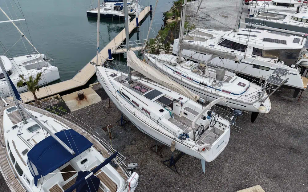 slider 15 Dufour 40 E Performance