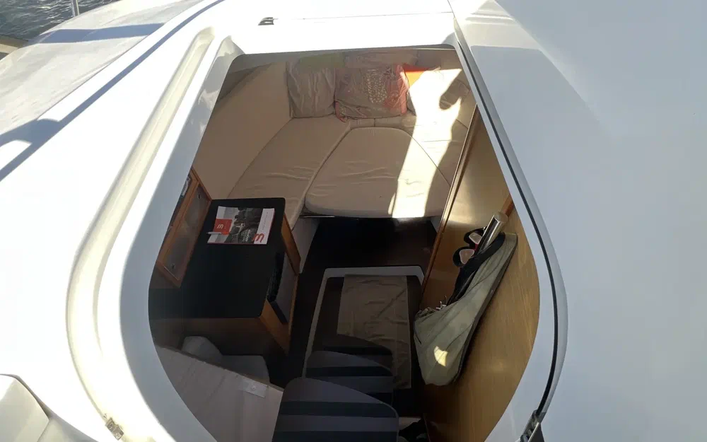 slider 10 Jeanneau Cap Camarat 8.5 WA