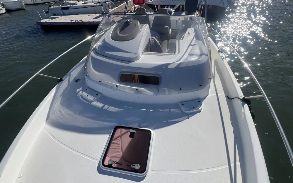 slider 3 Jeanneau Cap Camarat 8.5 WA