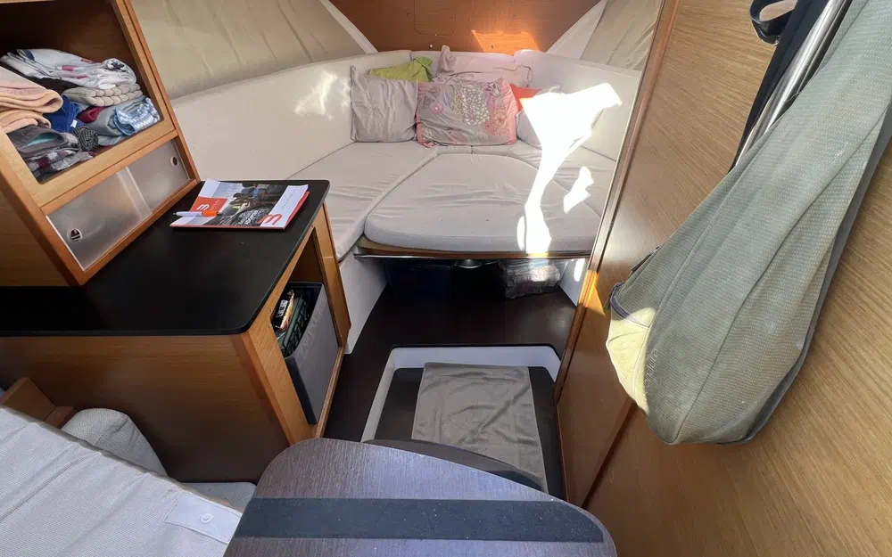 slider 4 Jeanneau Cap Camarat 8.5 WA