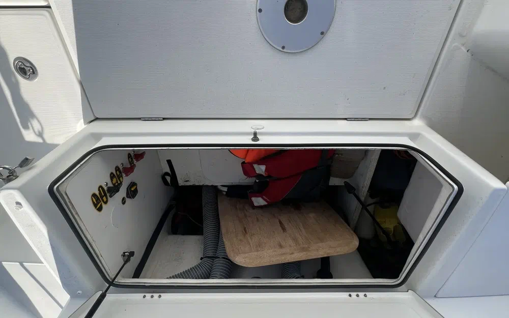 slider 7 Jeanneau Cap Camarat 8.5 WA