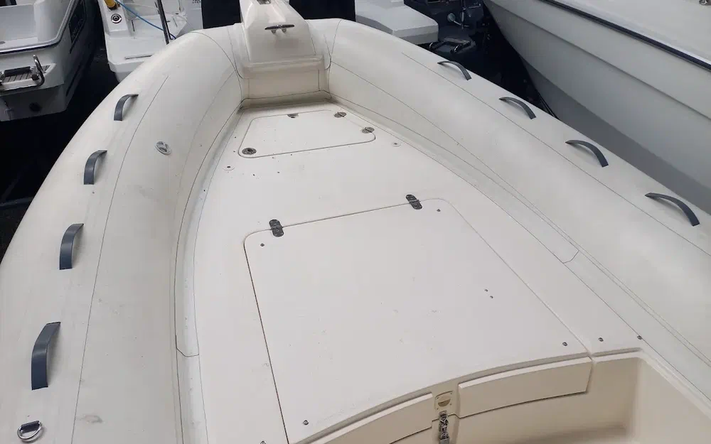 slider 12 Capelli Tempest 650