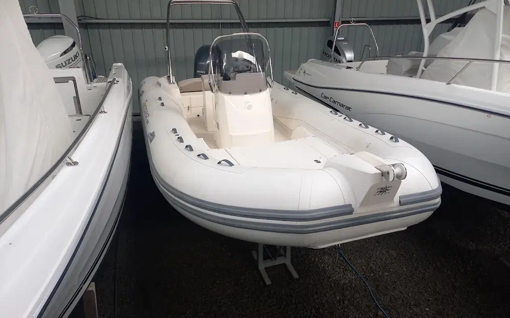 slider 4 Capelli Tempest 650