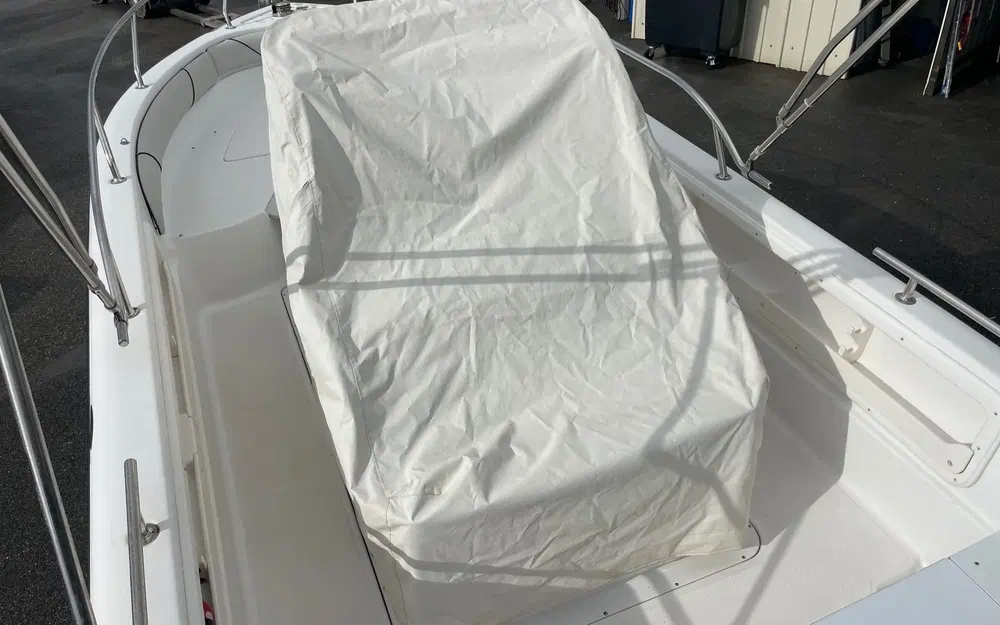 slider 17 Ranieri Voyager 20