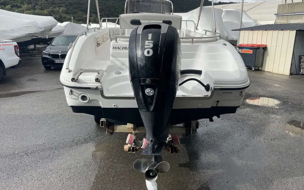 slider 2 Ranieri Voyager 20