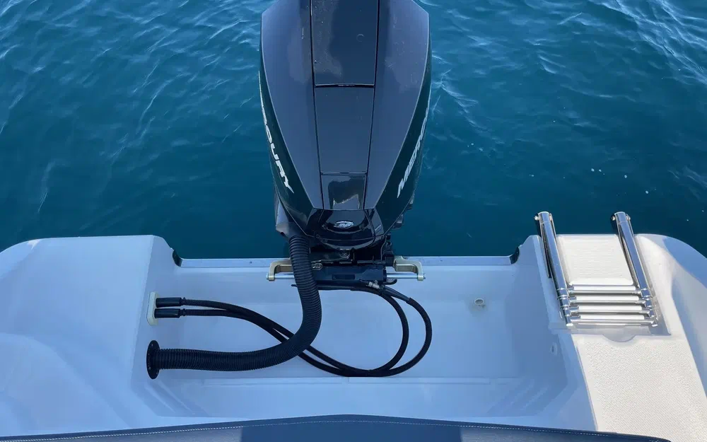 slider 17 Ranieri Voyager 23 S