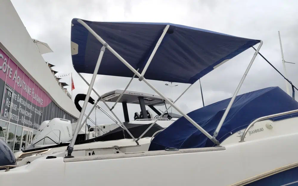 slider 26 Jeanneau Cap Camarat 755 WA