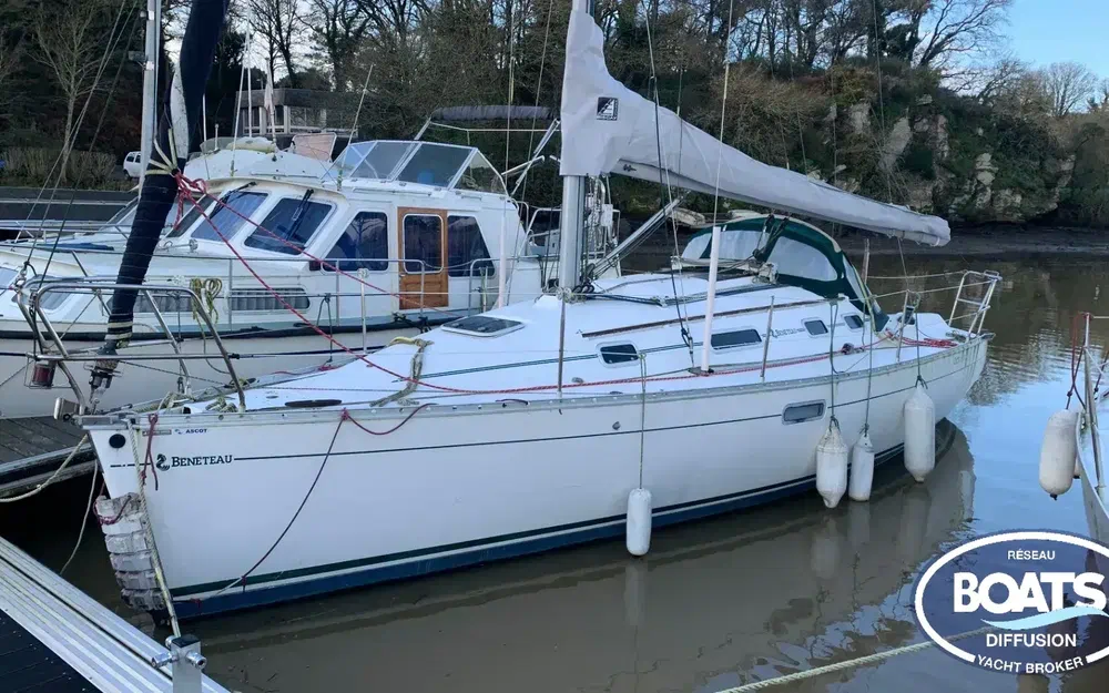 slider 0 Beneteau Oceanis 300