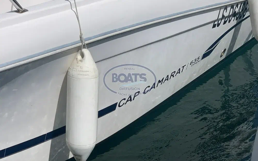 slider 1 Jeanneau Cap Camarat 635 Style