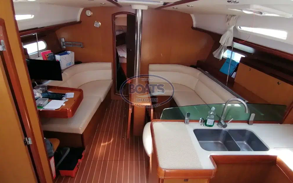 slider 3 Jeanneau Sun Odyssey 42 i