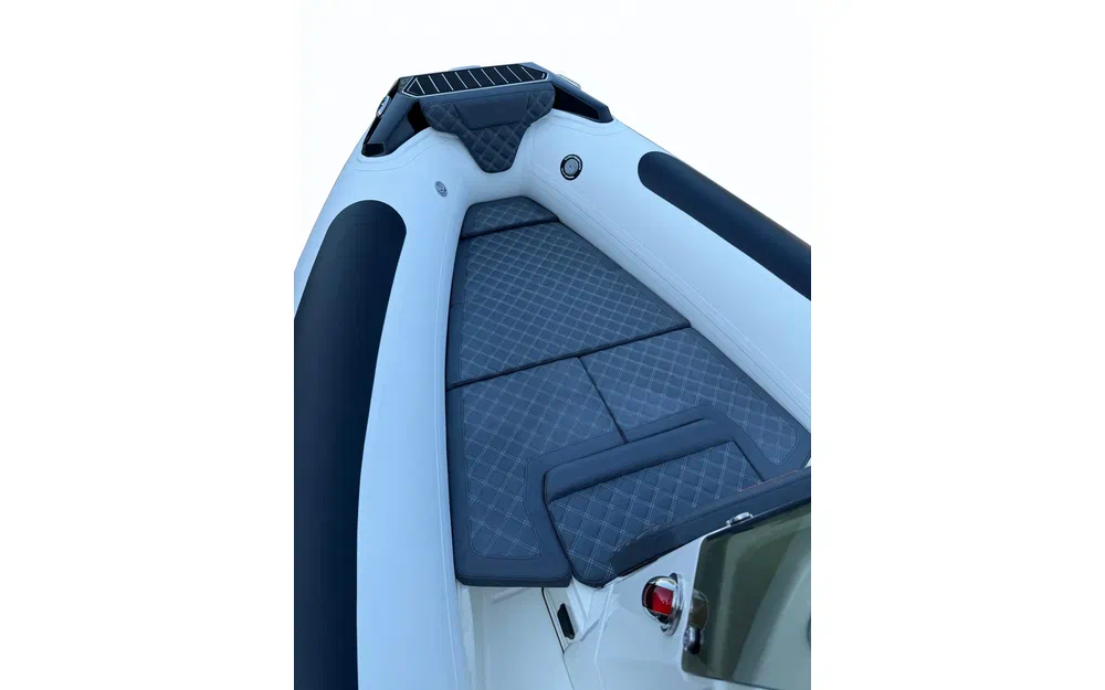 slider 8 3D Tender TR6