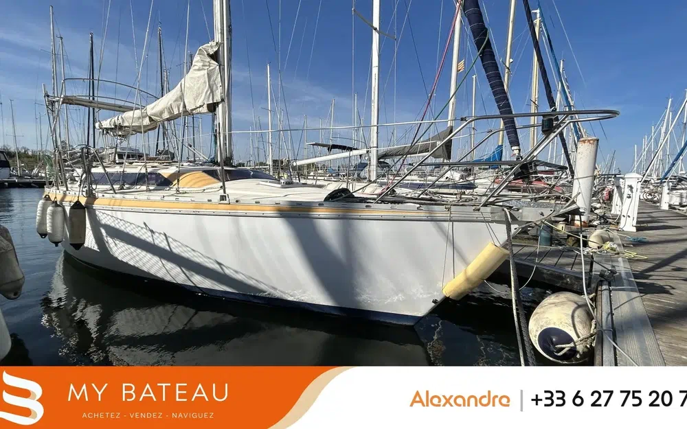 slider 0 Jeanneau Attalia