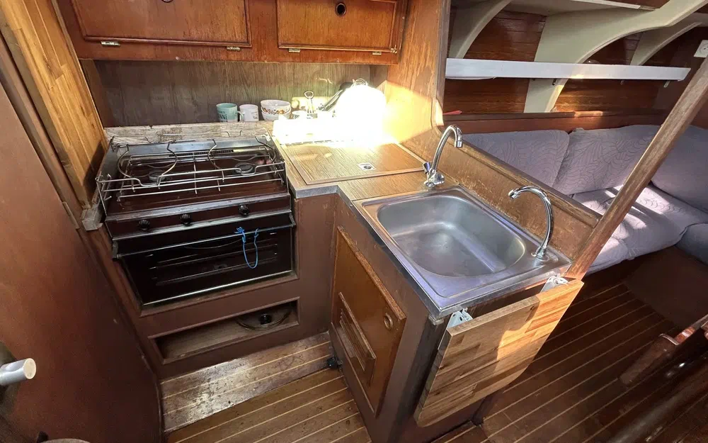 slider 9 Jeanneau Attalia