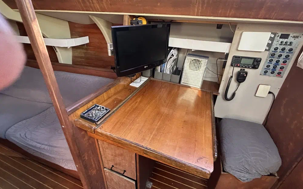 slider 11 Jeanneau Attalia