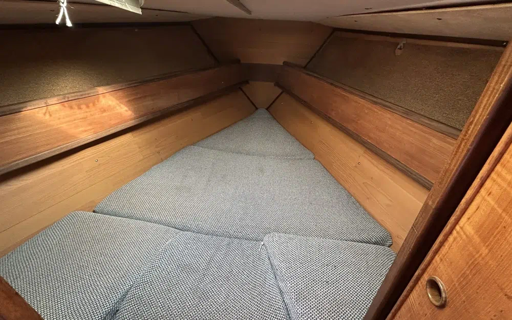 slider 12 Jeanneau Attalia