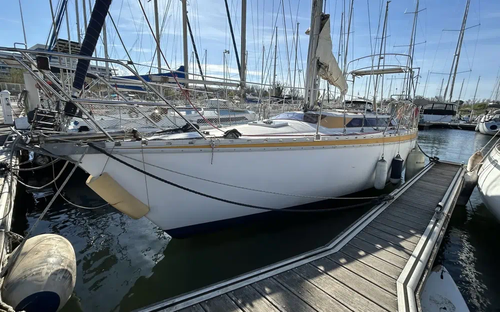 slider 1 Jeanneau Attalia