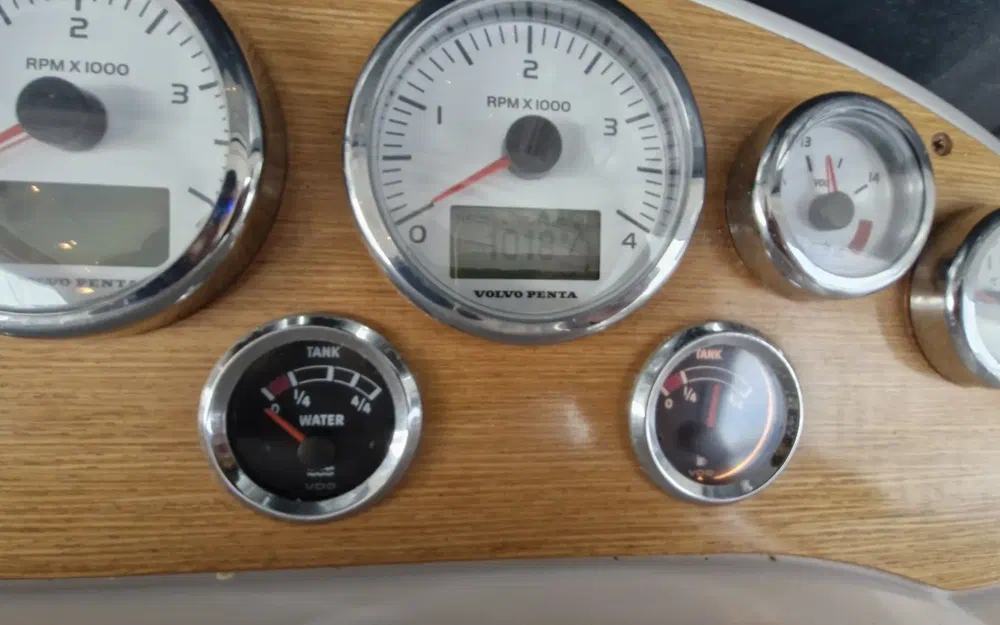 slider 21 Beneteau Antares 980