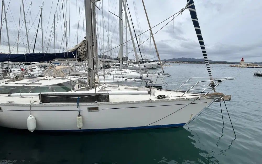 slider 2 Jeanneau Trinidad 48