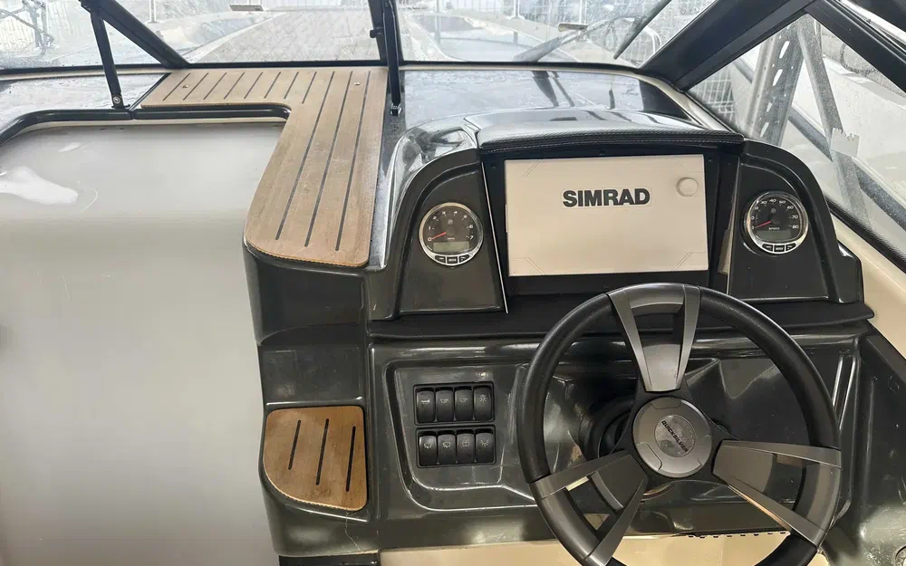 slider 5 Quicksilver Activ 755 Cruiser