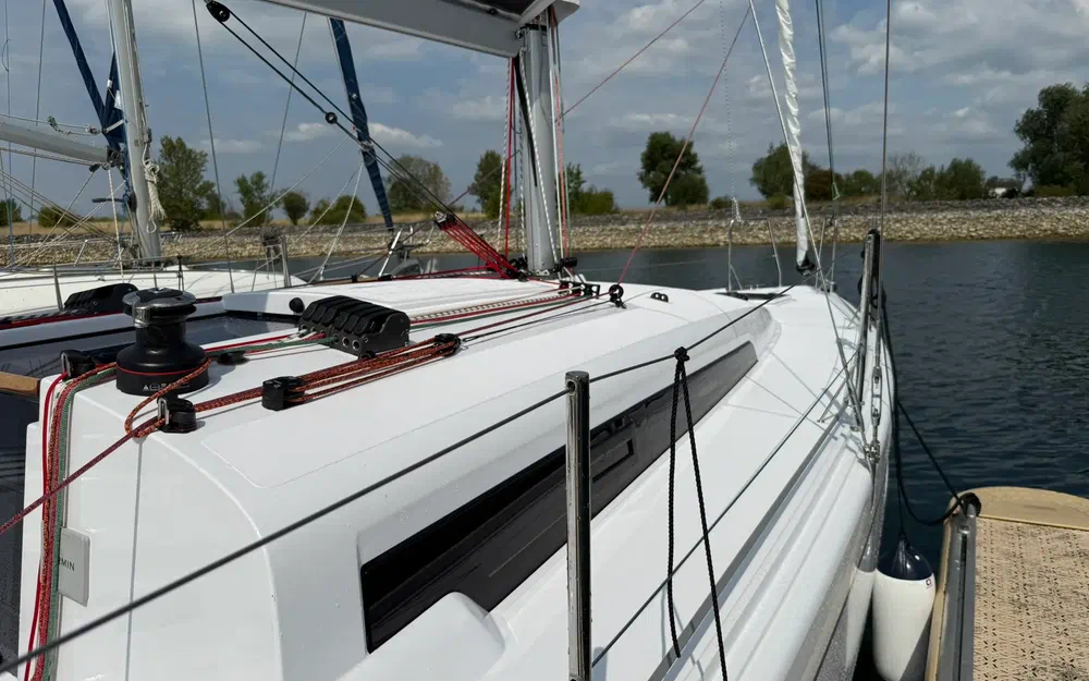 slider 14 Beneteau First 30