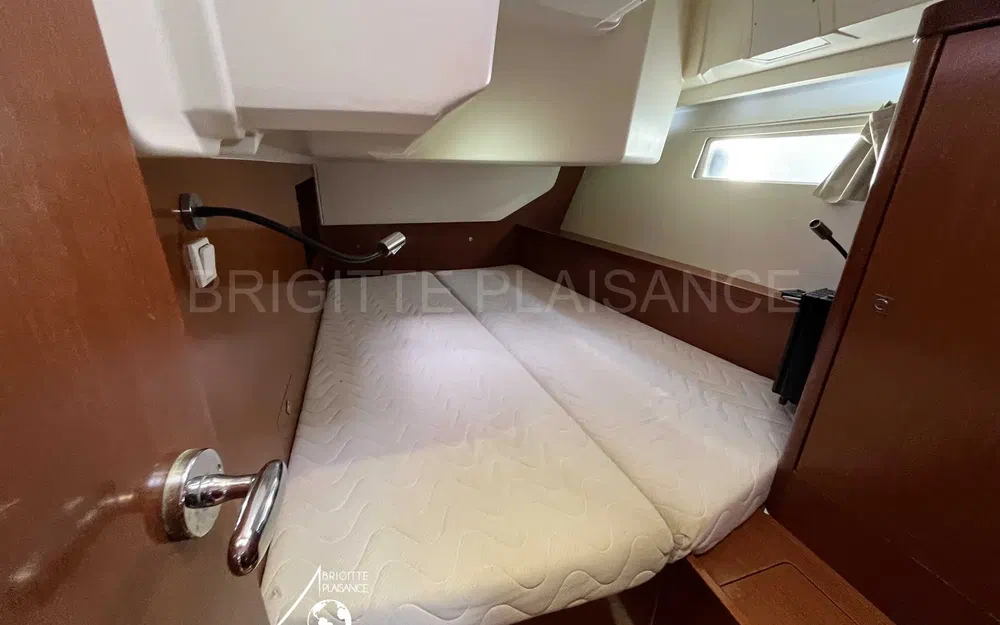slider 6 Beneteau Oceanis 45