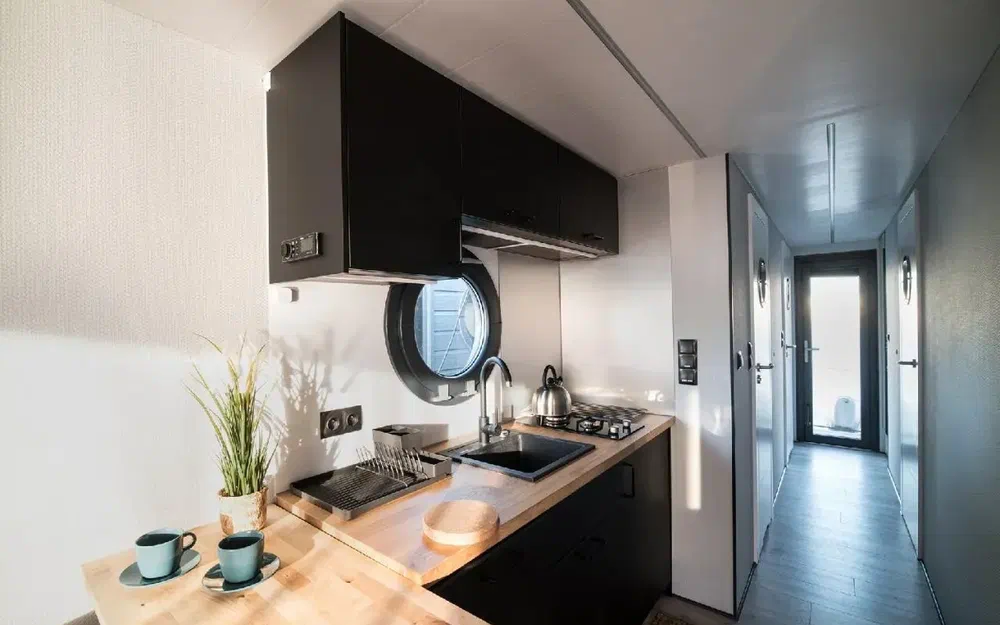 slider 12 La Mare Apartboat M