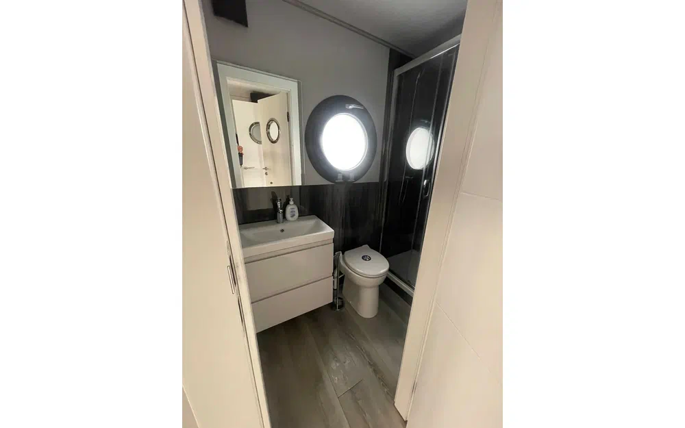 slider 12 La Mare Apartboat M