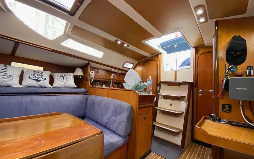 slider 15 Beneteau Oceanis 390