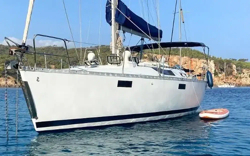 slider 3 Beneteau Oceanis 390