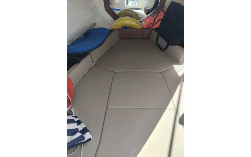 slider 19 Quicksilver Activ 755 Sundeck