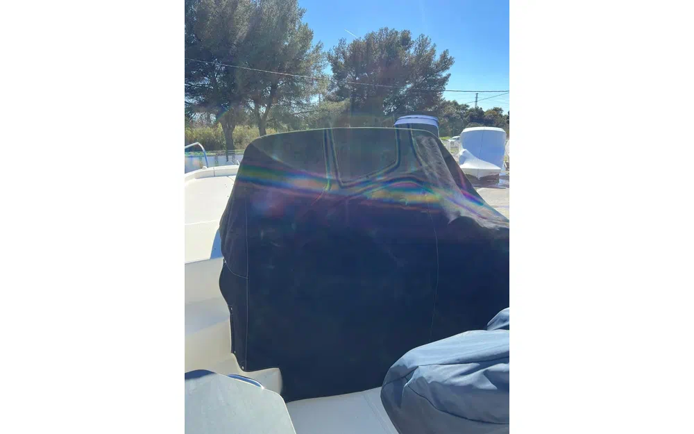 slider 11 Quicksilver Activ 755 Sundeck