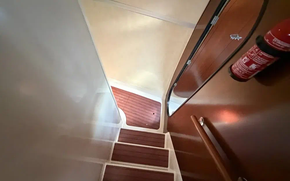 slider 28 Fountaine Pajot Lavezzi 40