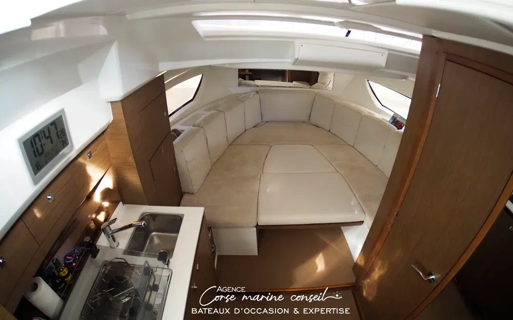 slider 16 Jeanneau Cap Camarat 10.5 WA