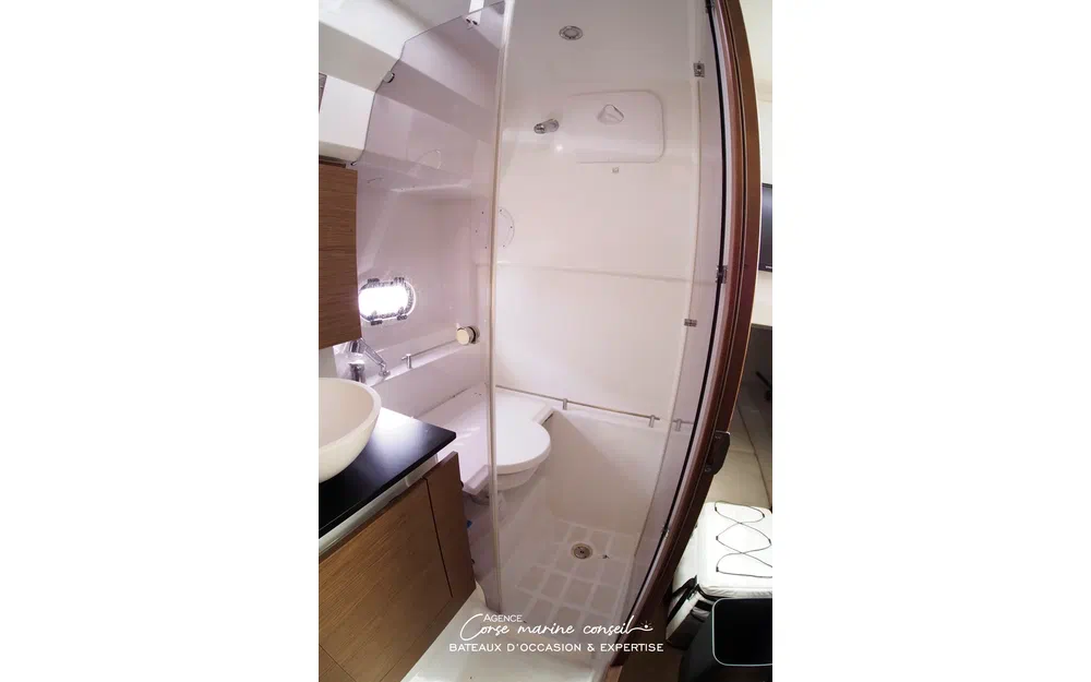 slider 24 Jeanneau Cap Camarat 10.5 WA